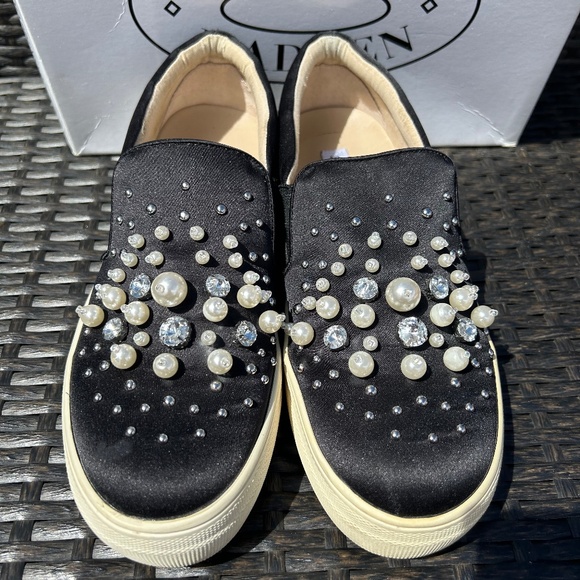 Size 9 Jeweled Slip on Sneakers- Steve Madden - Picture 1 of 9